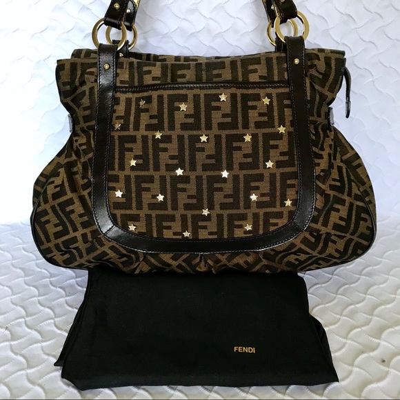 🎭SOD🎭 FENDI Zucca XL Chef 2 Star Studded Tote - Picture 2 of 8
